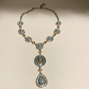 Stunning gem and rhinestone necklace